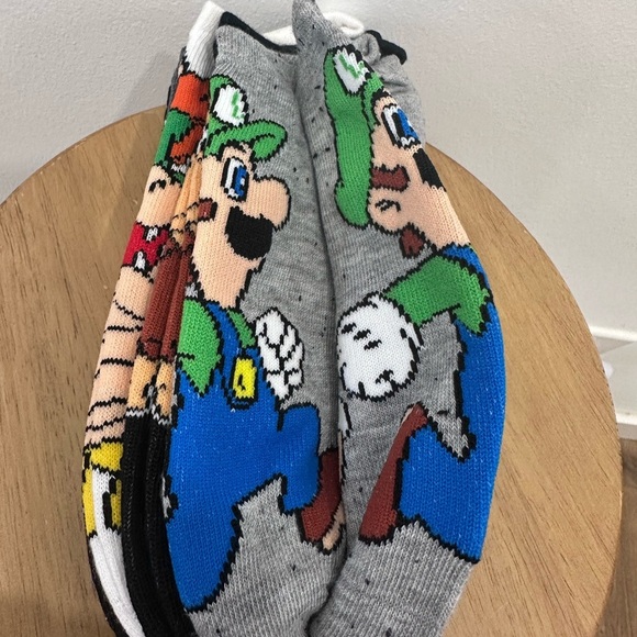 NWT Super Mario Ankle Socks 5 Pairs Mario, Yoshi, Bowser etc (L)Shoe Size 4-10 - Picture 12 of 12